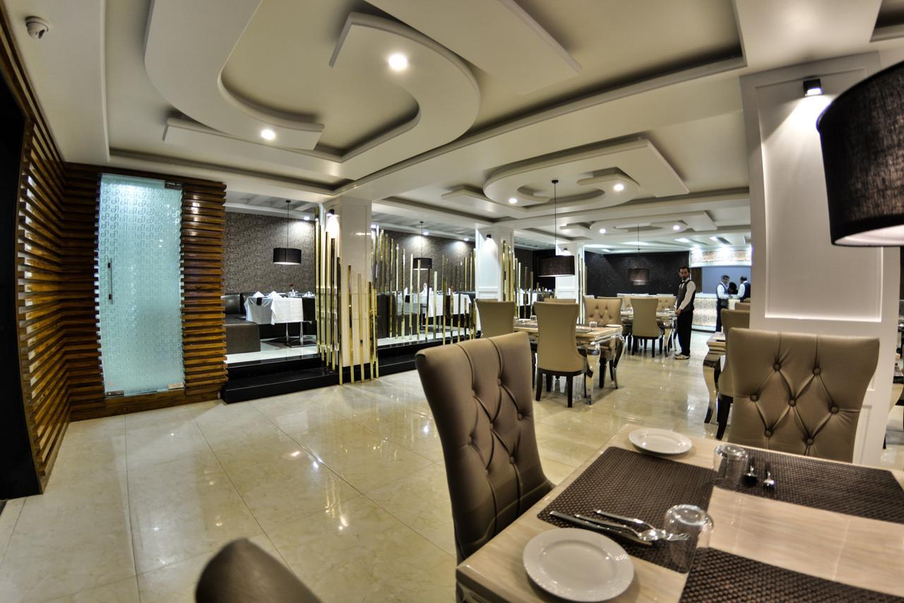Hotel Samci Riviera Srīnagar 外观 照片